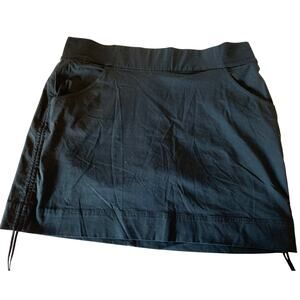 Columbia skort black size large sides adjustable